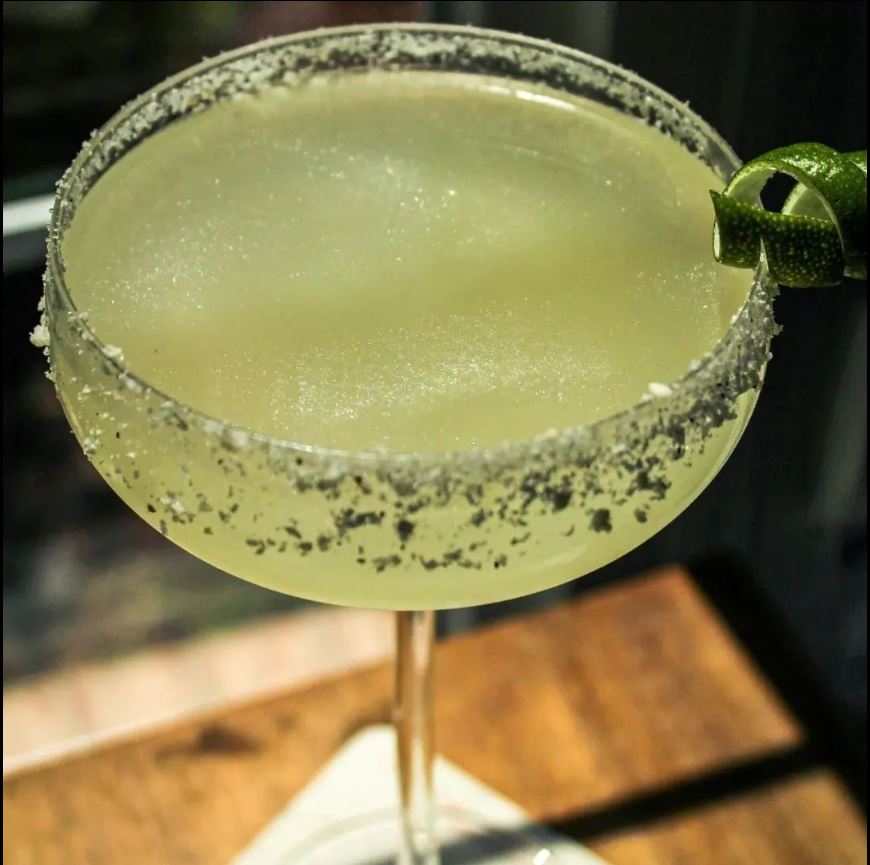 Coupe glass cocktail