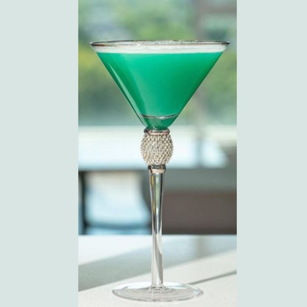 Tropical Green Passion Cocktail - Sister.ly Drinkware